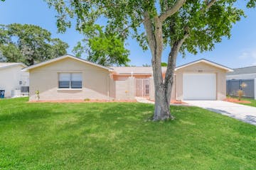 6215 WESTPORT PORT RICHEY, FL 34668